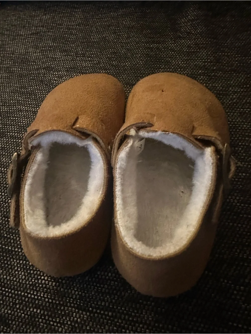 Plush-Lined Baby Mary Jane Shoes in Brown